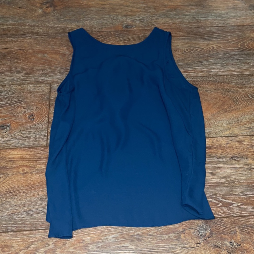 Tank top bundle - Picture 8 of 11